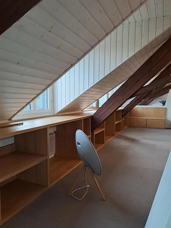 Bibliothek & Büros - Image 1