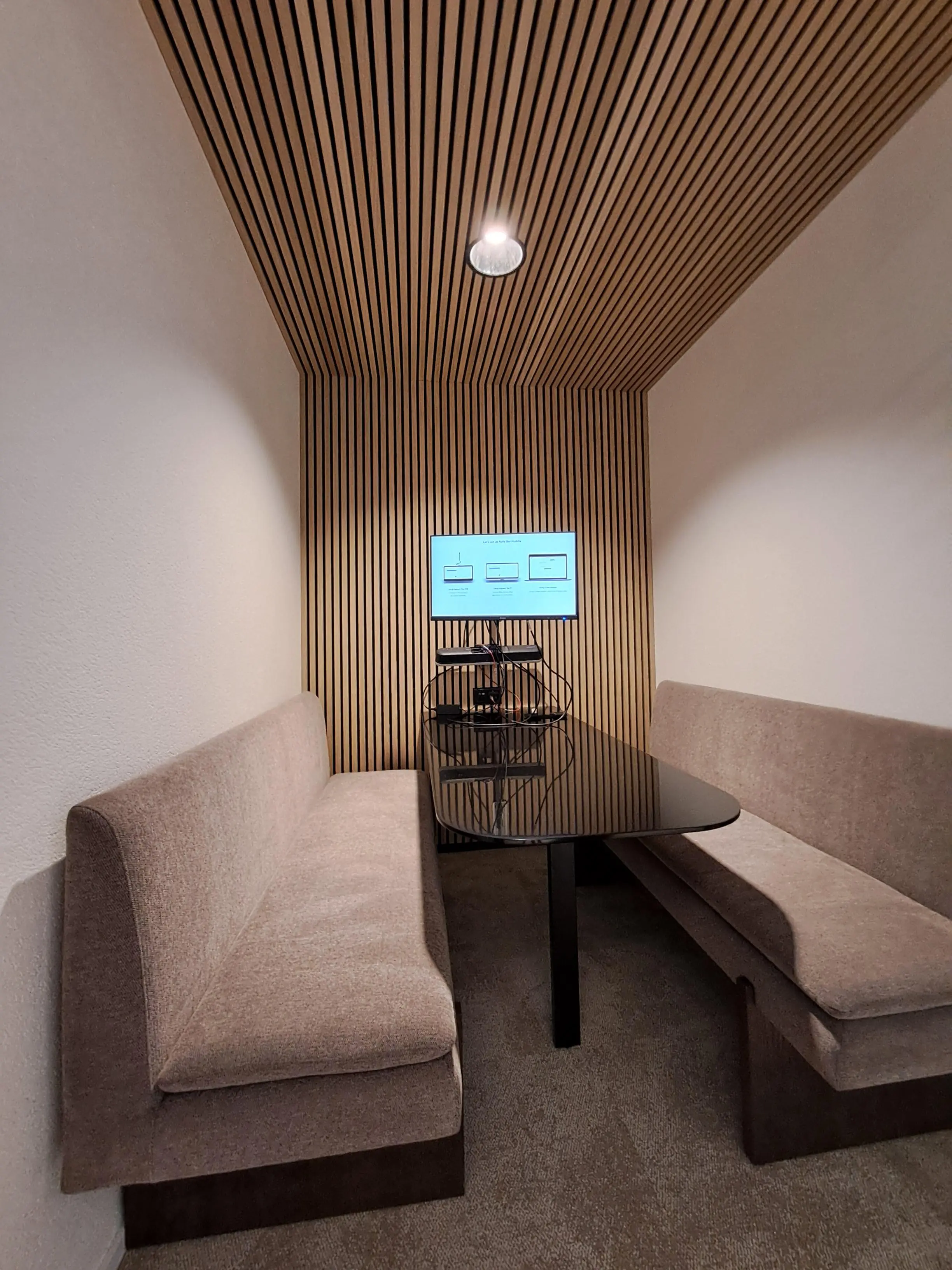 Full office fit-out - Image 11