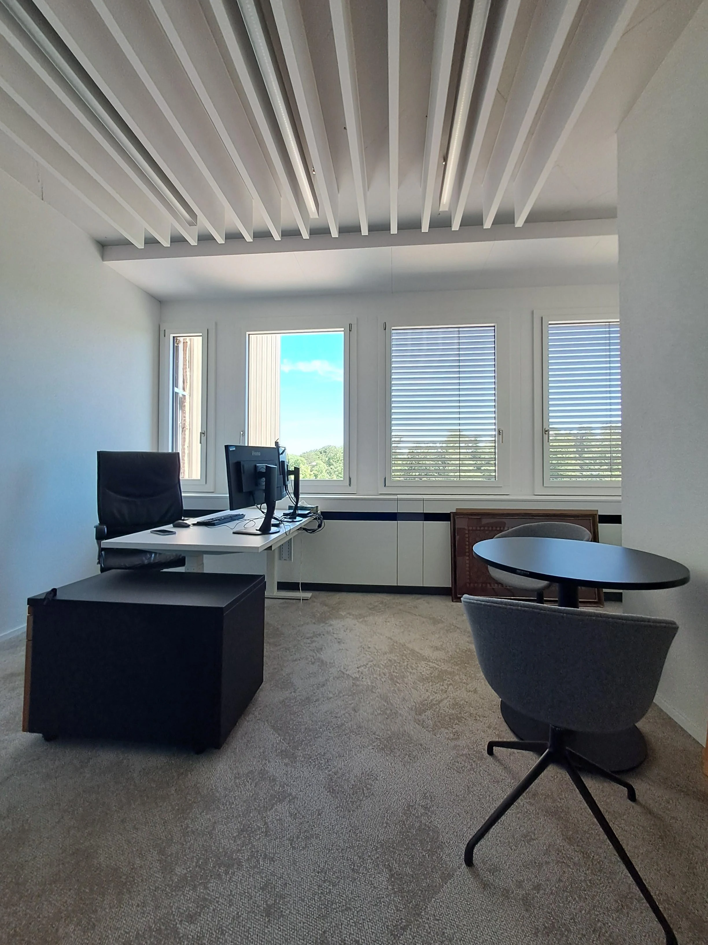 Full office fit-out - Image 2